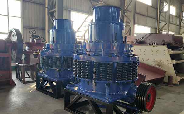 江蘇液壓圓錐破碎機現(xiàn)場視頻圖片