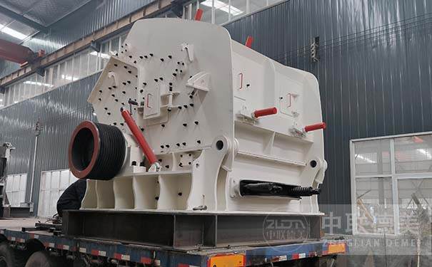 雙輥破碎機怎么樣?