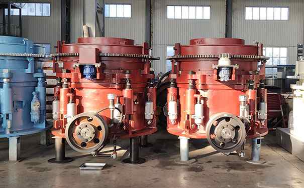 二手大型反擊破碎機(jī)