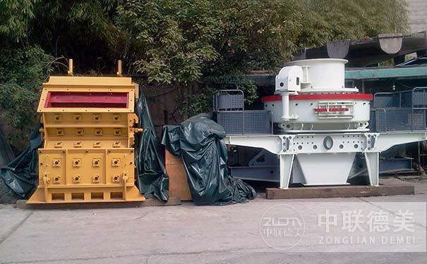 金剛砂制砂機(jī)