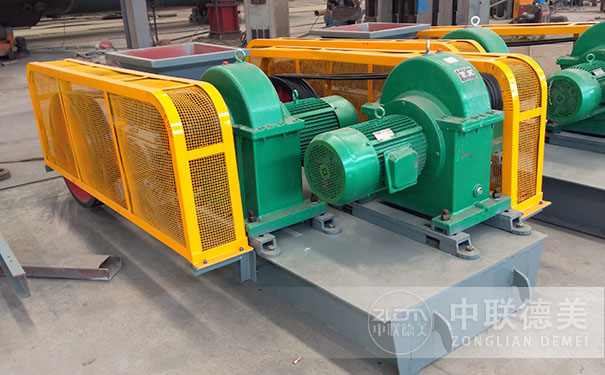 對輥式破碎機(jī)