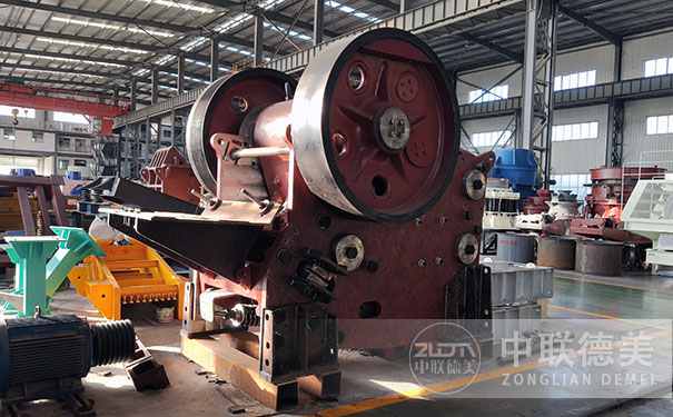 PCL制砂機(jī)？